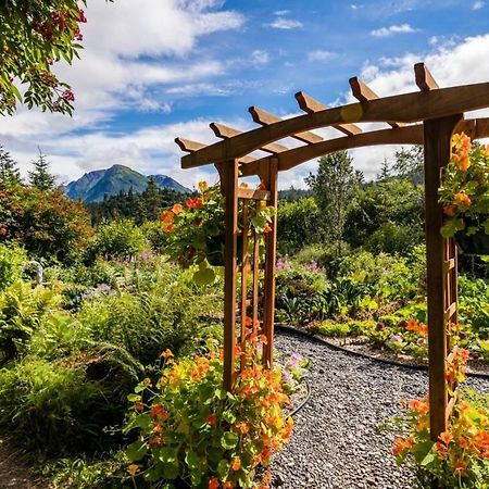 Stillpoint Lodge - All-Inclusive Halibut Cove Exterior foto