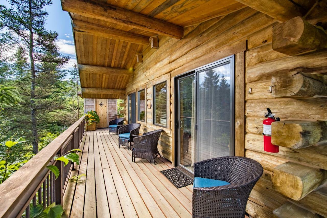 Stillpoint Lodge - All-Inclusive Halibut Cove Exterior foto