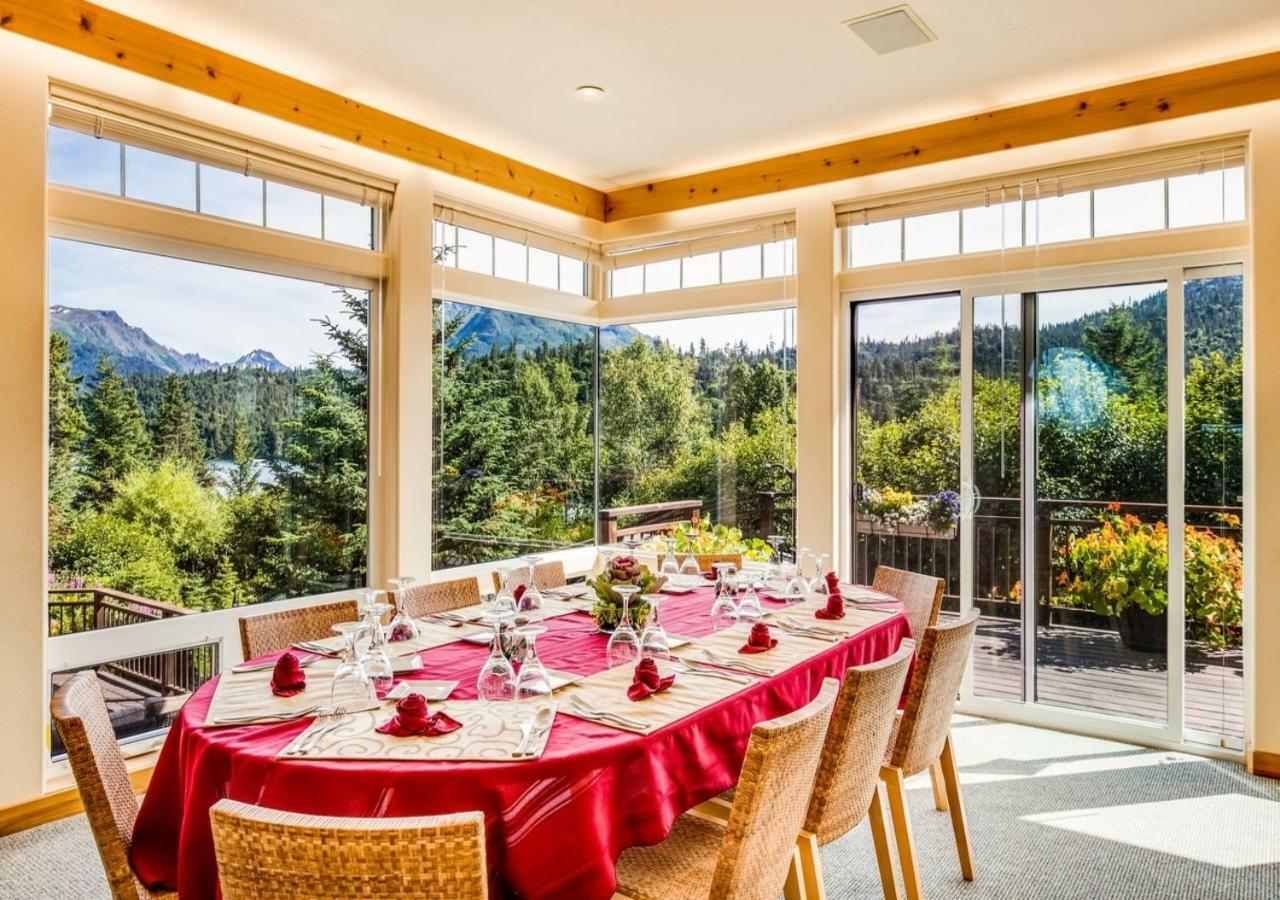 Stillpoint Lodge - All-Inclusive Halibut Cove Exterior foto