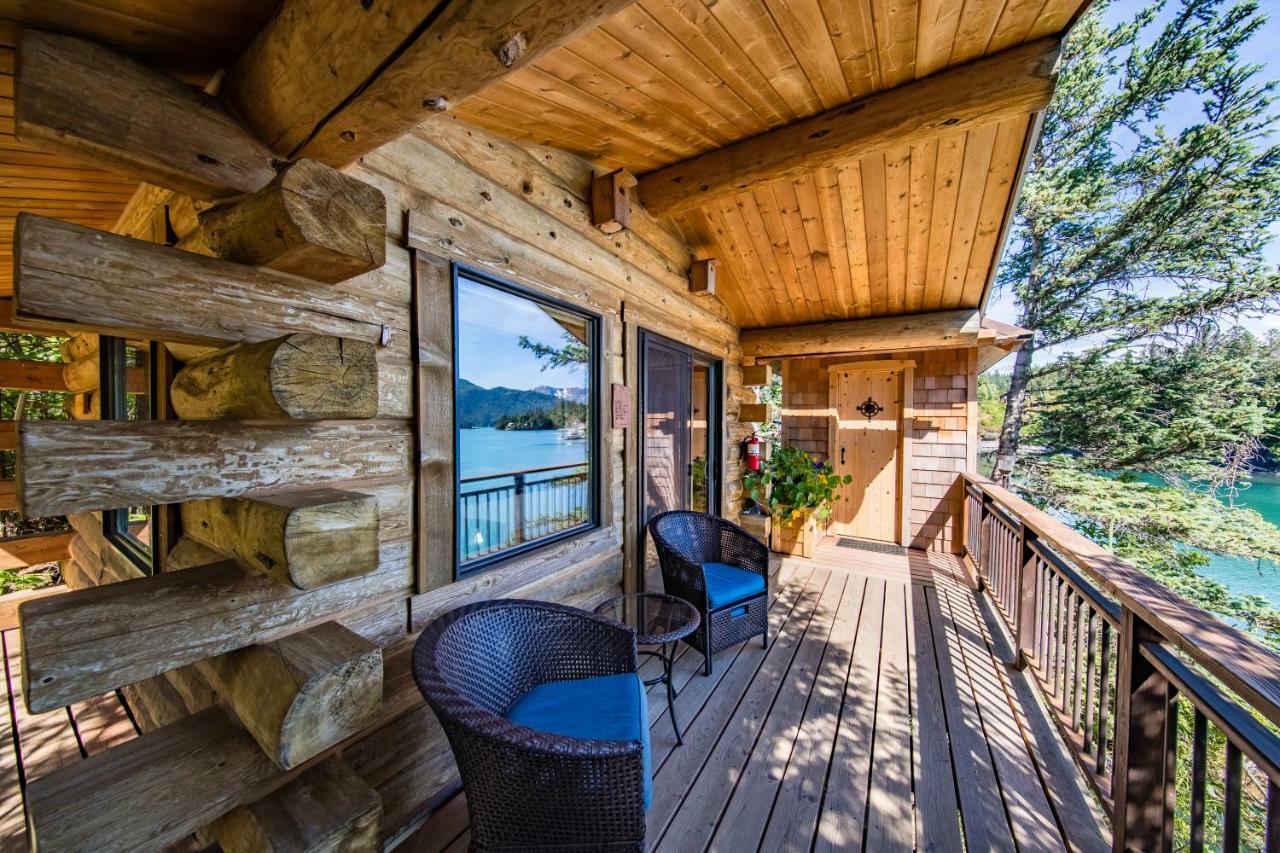 Stillpoint Lodge - All-Inclusive Halibut Cove Exterior foto