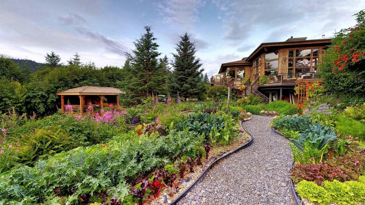 Stillpoint Lodge - All-Inclusive Halibut Cove Exterior foto